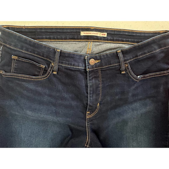 Levi's Women's Straight Leg Jeans - Dark Blue - Picture 3 of 14